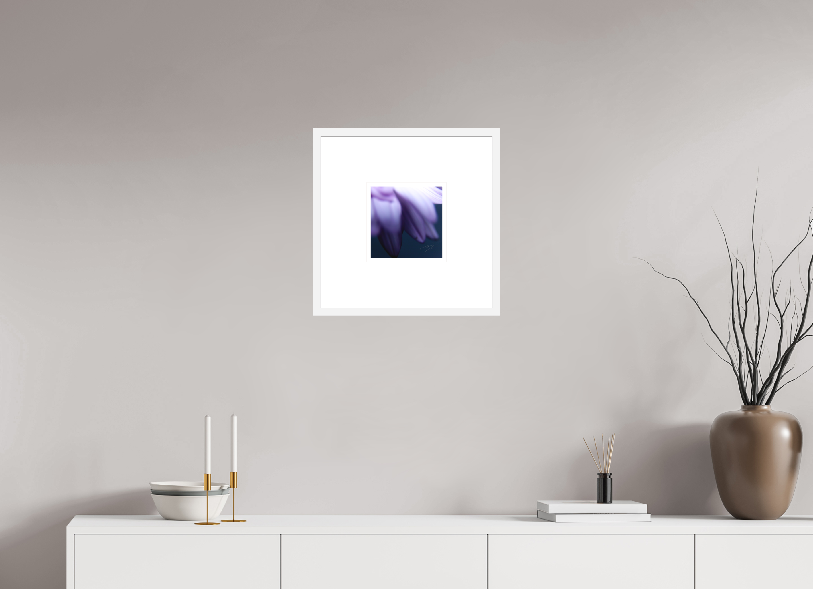 8 x 8″, FRAME SOLID WOOD [FUJIFLEX HIGH GLOSS MATTE FLOAT GLASS] PETALS' EDGE