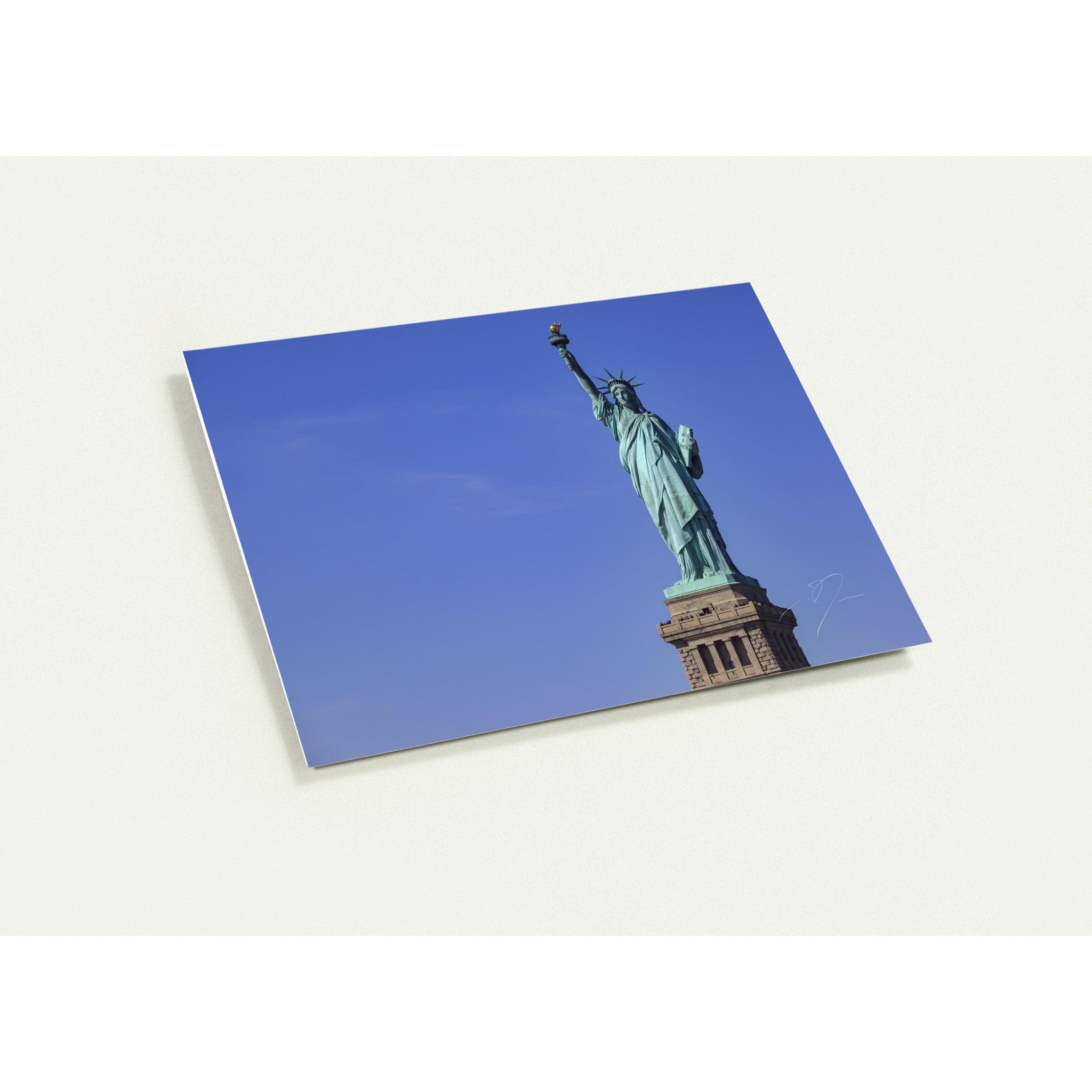 THE STATUE OF LIBERTY | Greeting Cards