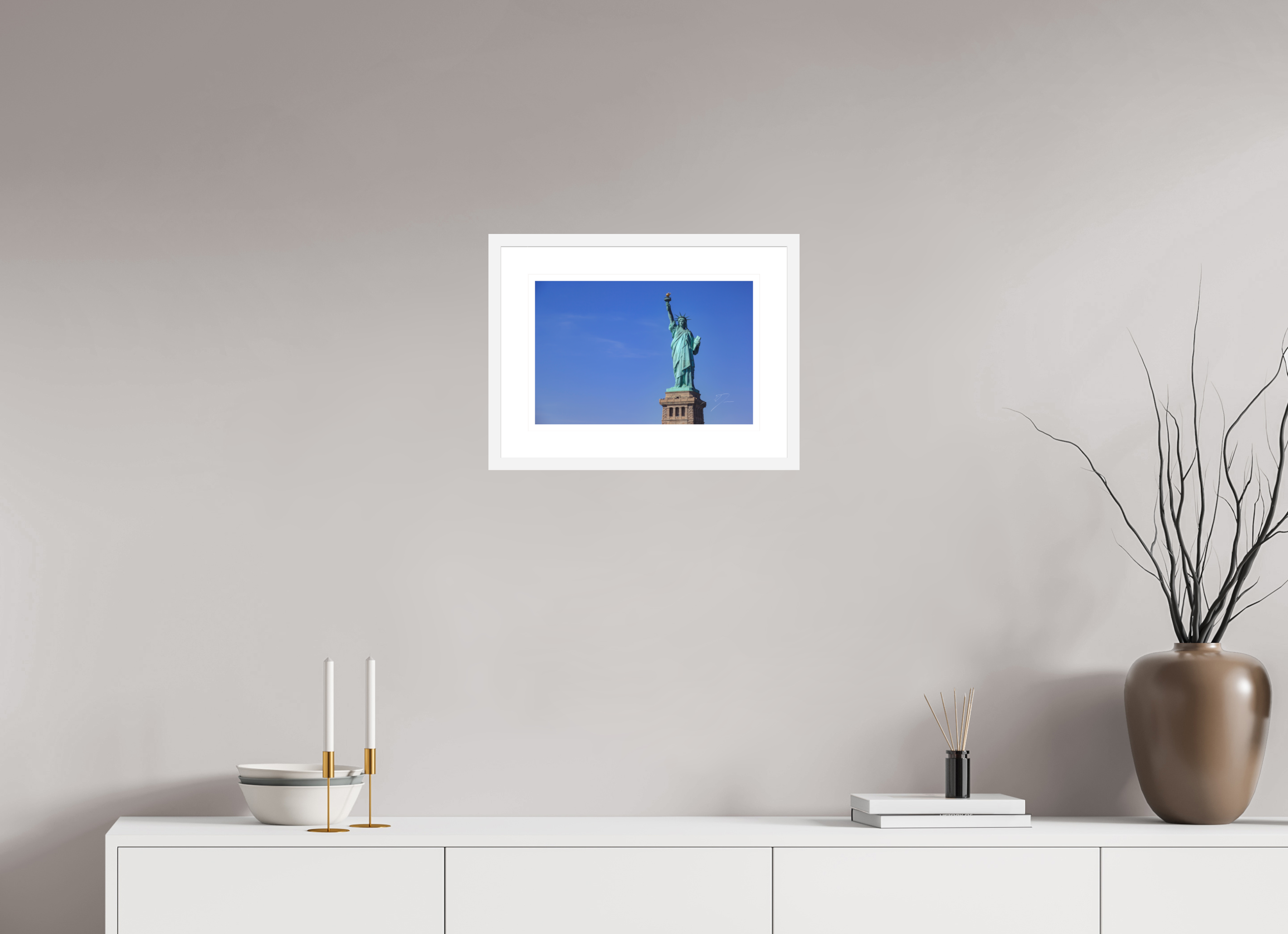 15 x 10″, FRAME - SOLID WOOD [FUJIFLEX] THE STATUE OF LIBERTY